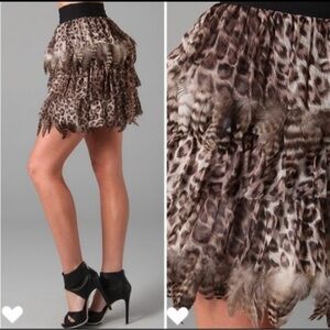 Alice & Olivia Kae feather silk skirt XS